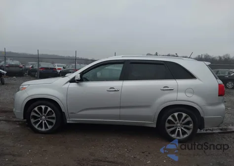 2014 Kia Sorento Sx V6 z USA, uszkodzony, nr VIN 5XYKWDA73EG463925